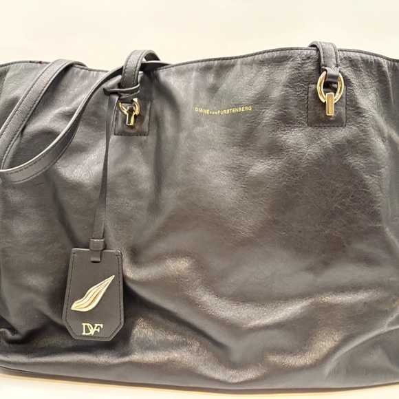 NEW~Diane Von Furstenberg Black Leather Tote/ Purse~Suede SideFringe~Red Lining - Picture 2 of 16